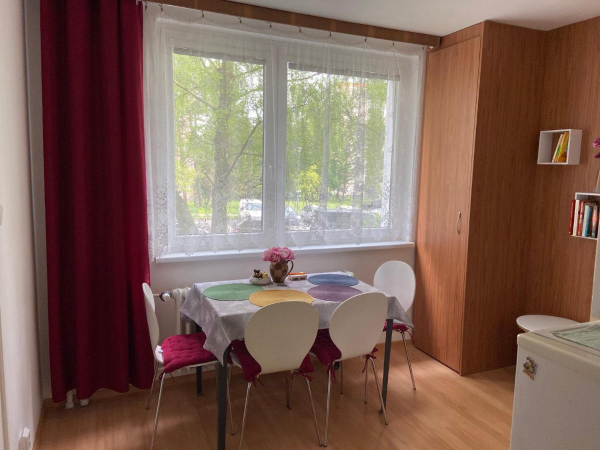 Apartment Fialka Olomouc Bagian luar foto